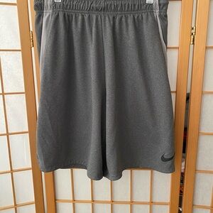 Nike Training Shorts Mens M Medium Grey Dri Fit Gym Training Workout Exercise